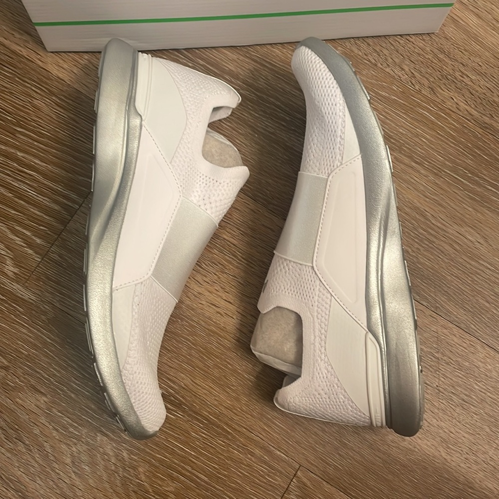 APL TECHLOOM BLISS
